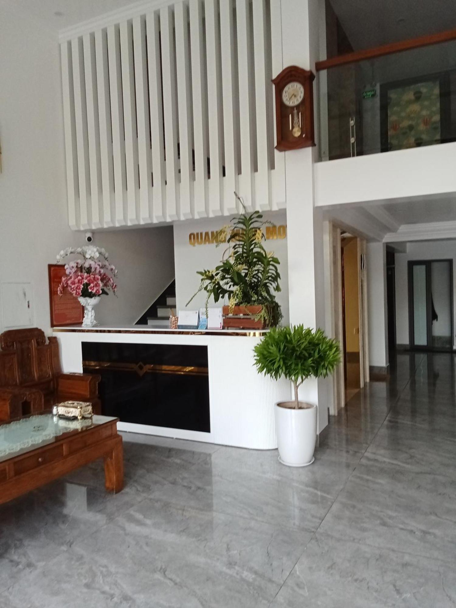 Quang Minh Hotel Tho Son Exterior foto